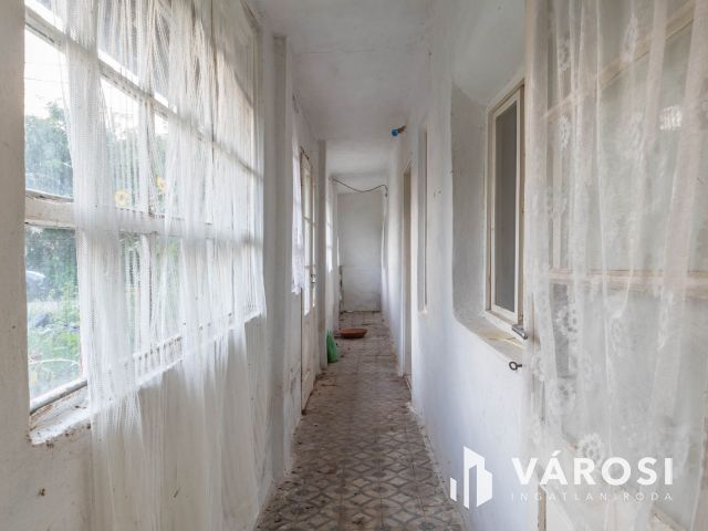 3 szobás felújítandó családi ház Fényesen