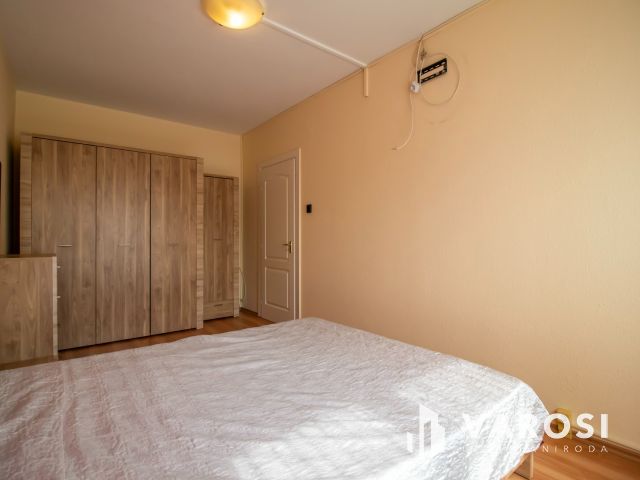 Szép 3 szobás palotavárosi panellakás